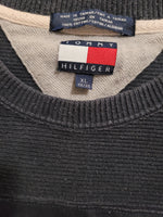 VINTAGE TOMMY HILFIGER SWEATER