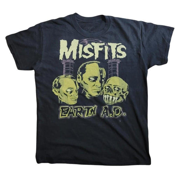VINTAGE MISFITS EARTH A.D. GRAPHIC TEE